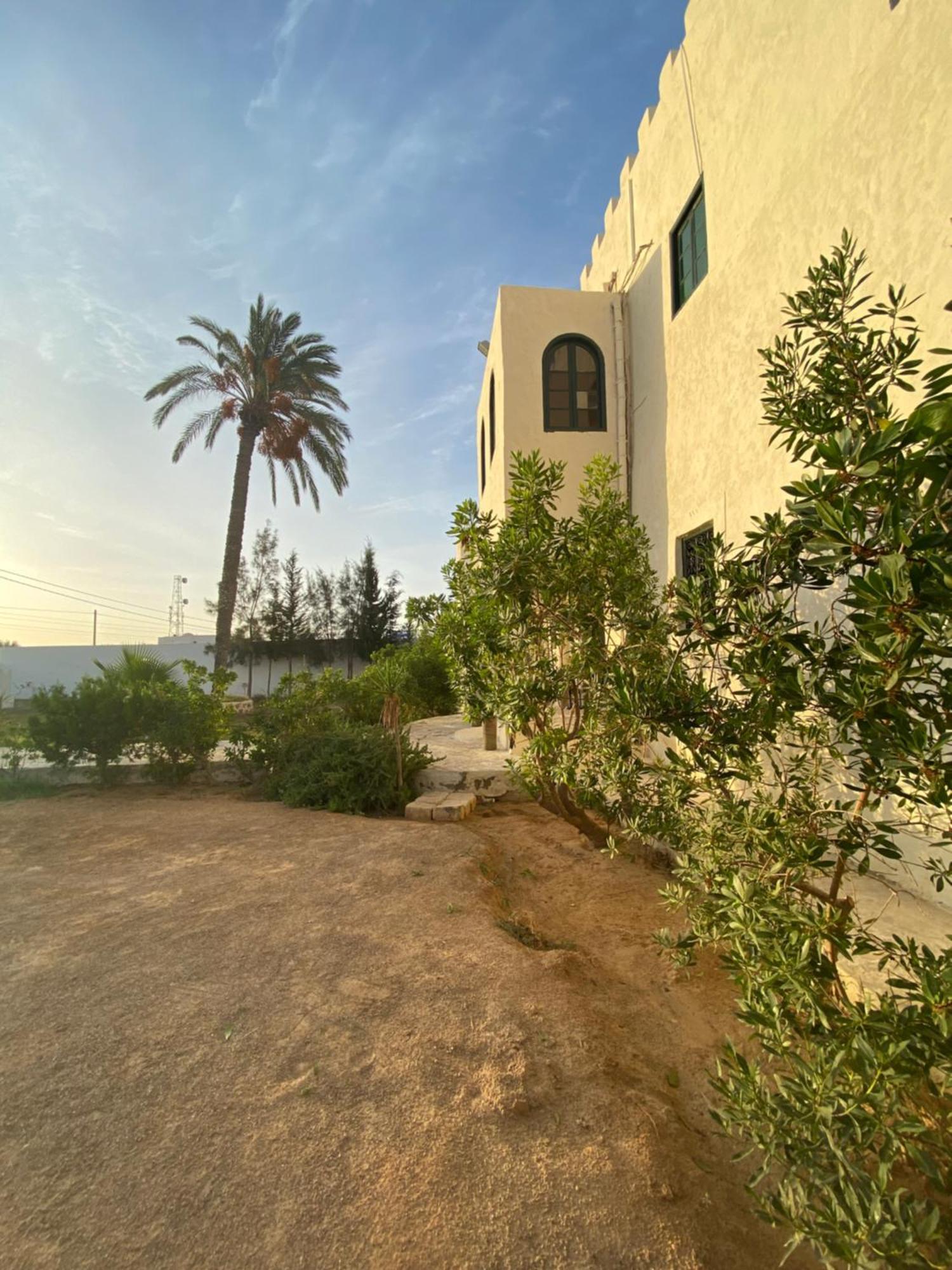 Dar Oueghlani - Maison D'Hotes El Mây Εξωτερικό φωτογραφία