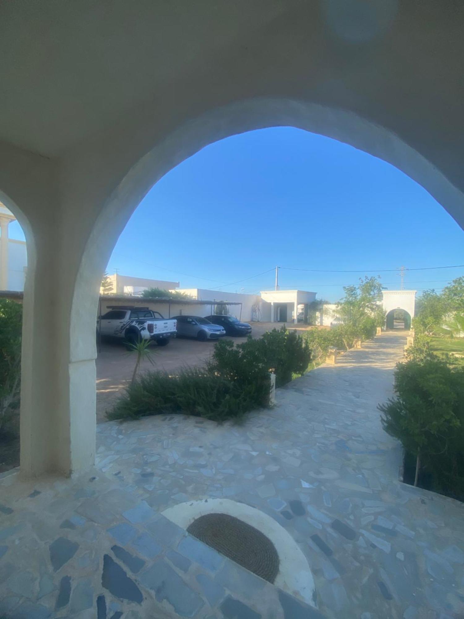 Dar Oueghlani - Maison D'Hotes El Mây Εξωτερικό φωτογραφία